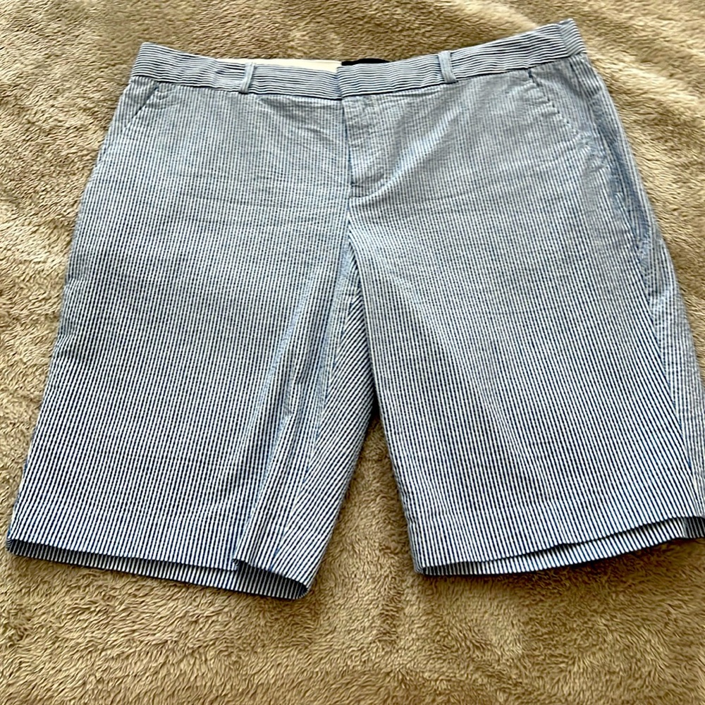 Bermuda shorts in blue pinstripe; new without tags